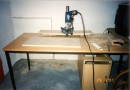 März, 1997. Ich fange an, die Holzkiste für meine neue Lautsprecherboxen zu fräsen.